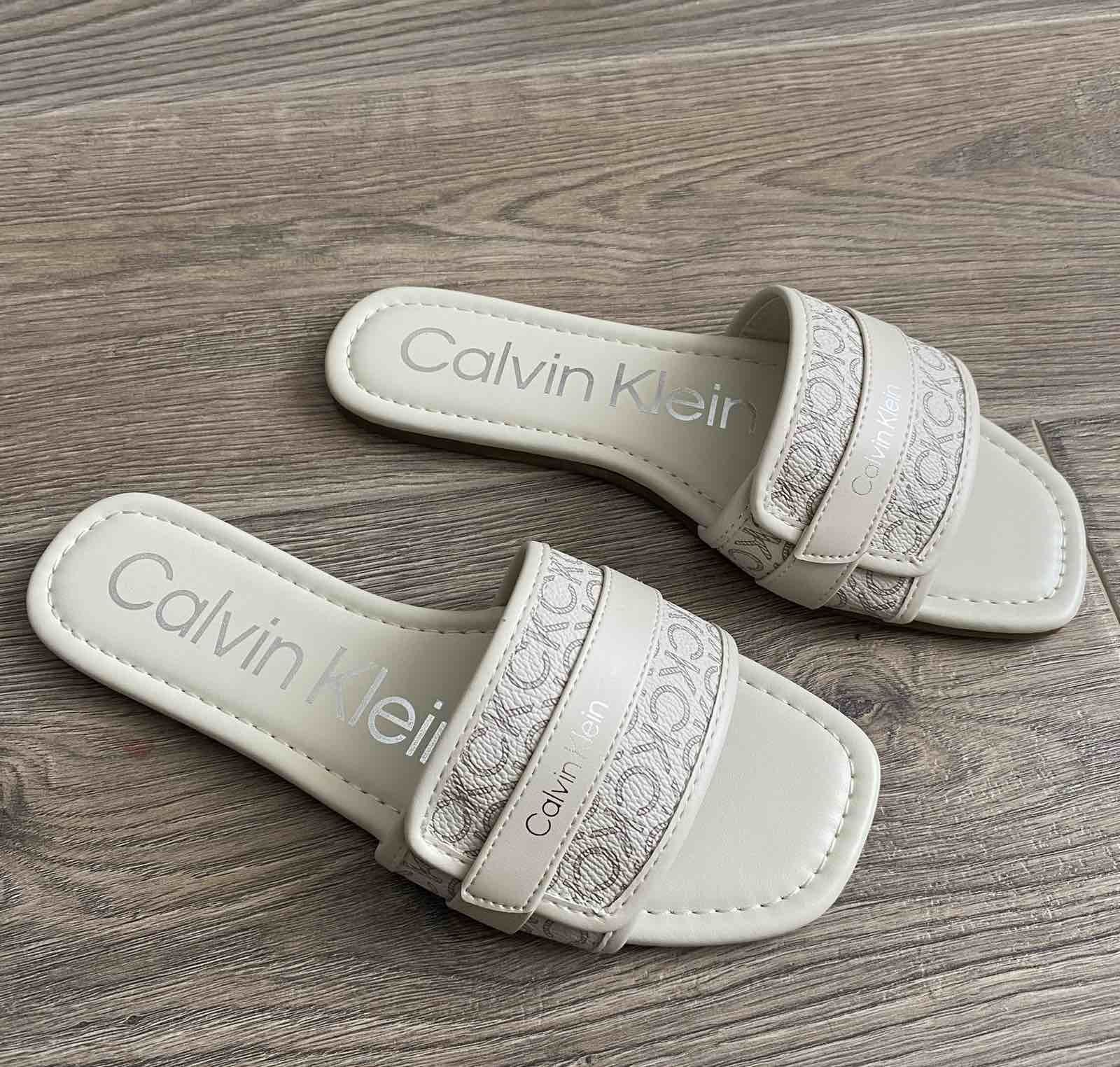 Уцінка! Брак! Жіночі босоніжки Calvin klein, 7us, 24 см