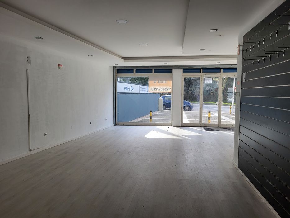 Loja Hospital São João - Porto - Circunvalação ao Lado McDonald`s