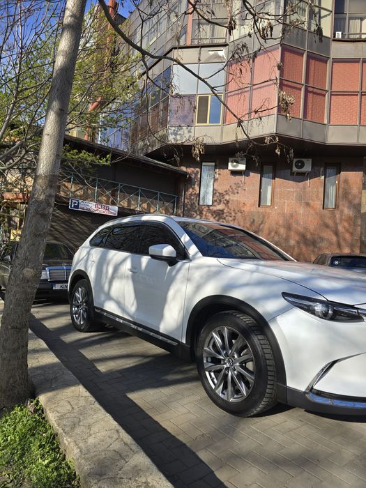 Mazda CX-9 Signature