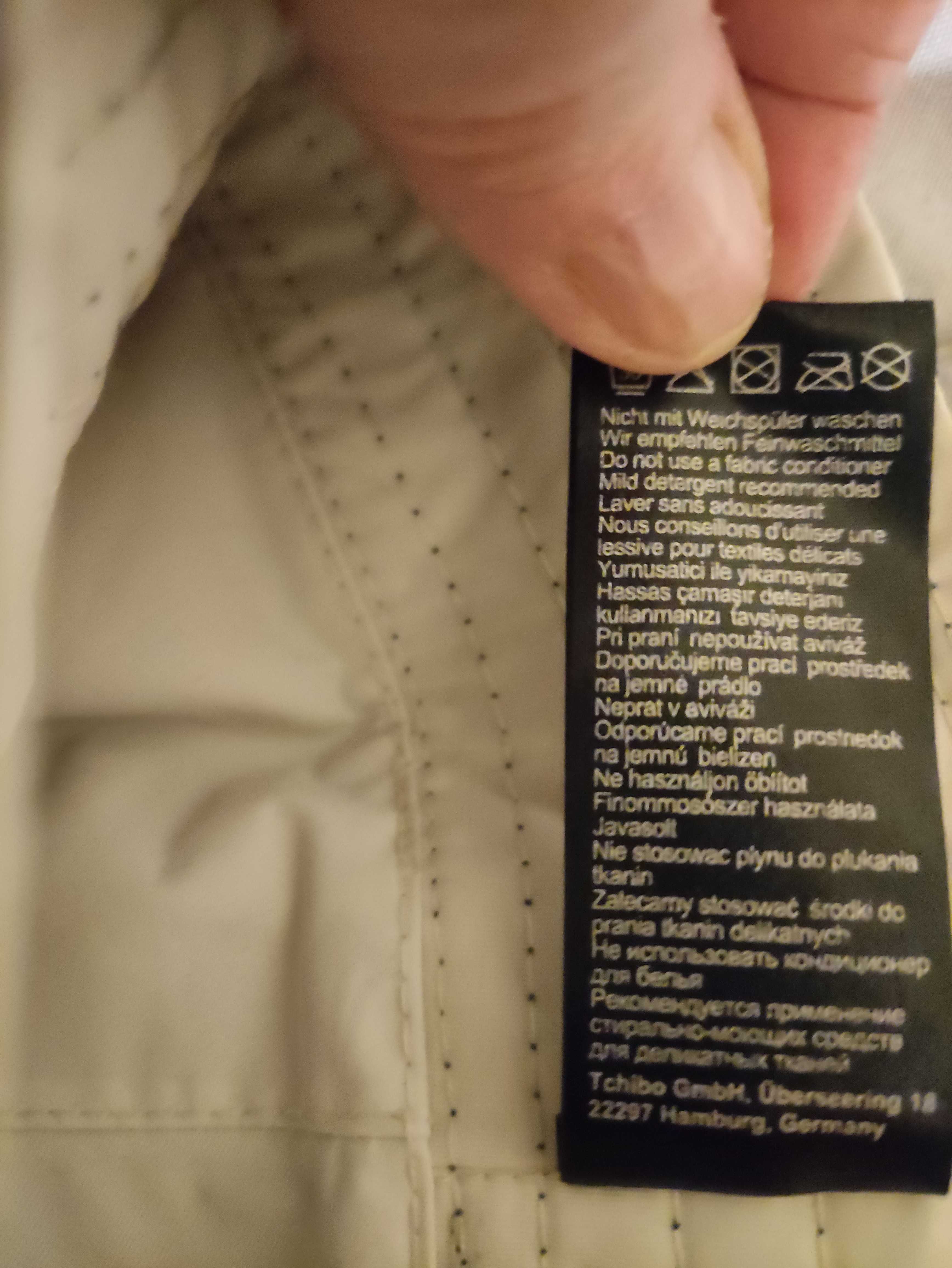 Nowy kapelusik z materiału, firma TCM