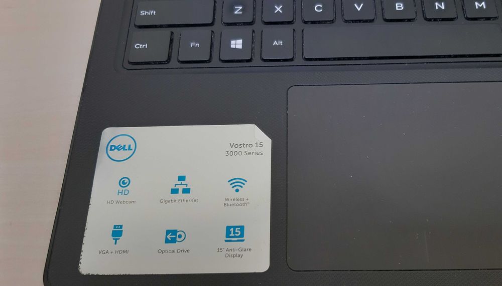 Laptop DELL Vostro 3568 / i7-7500 / 8GB / 1TB / Win10Pro / DVD