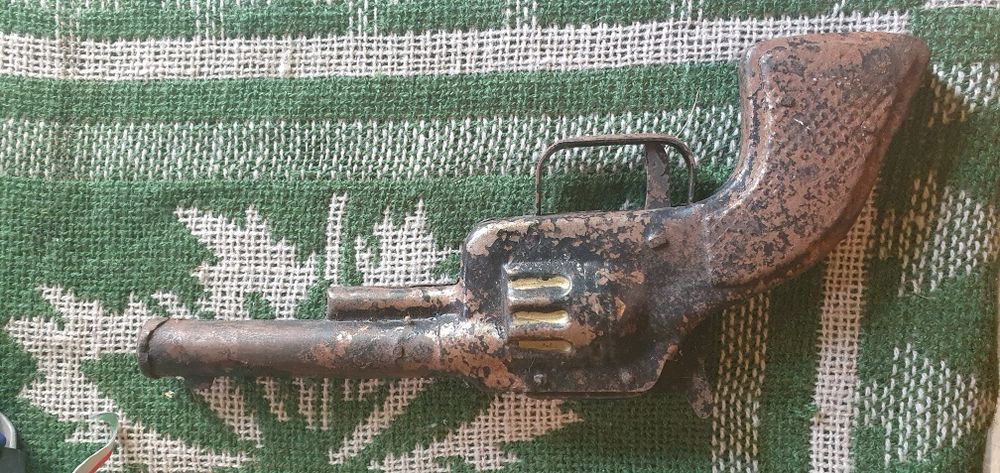 Pistolet na korki korkowiec. PRL