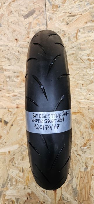 Мотрезина Bridgestone Вattlax Hypersport S22,S21,120/70/17(2021)