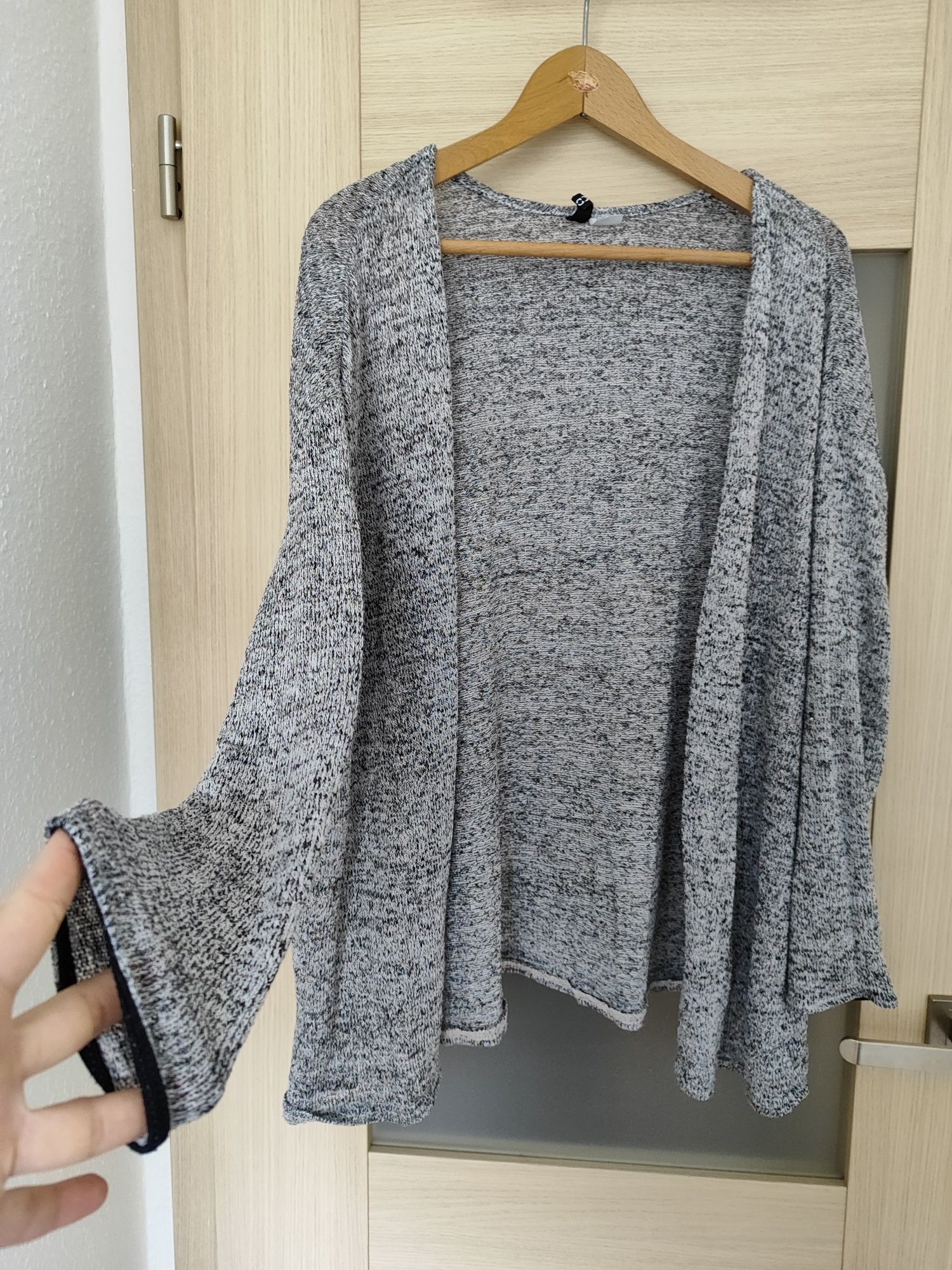 Szary kardigan sweter H&M Divided rozmiar 42 XL