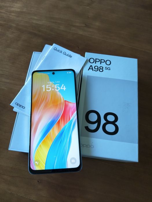 OPPO A98 5G como novo