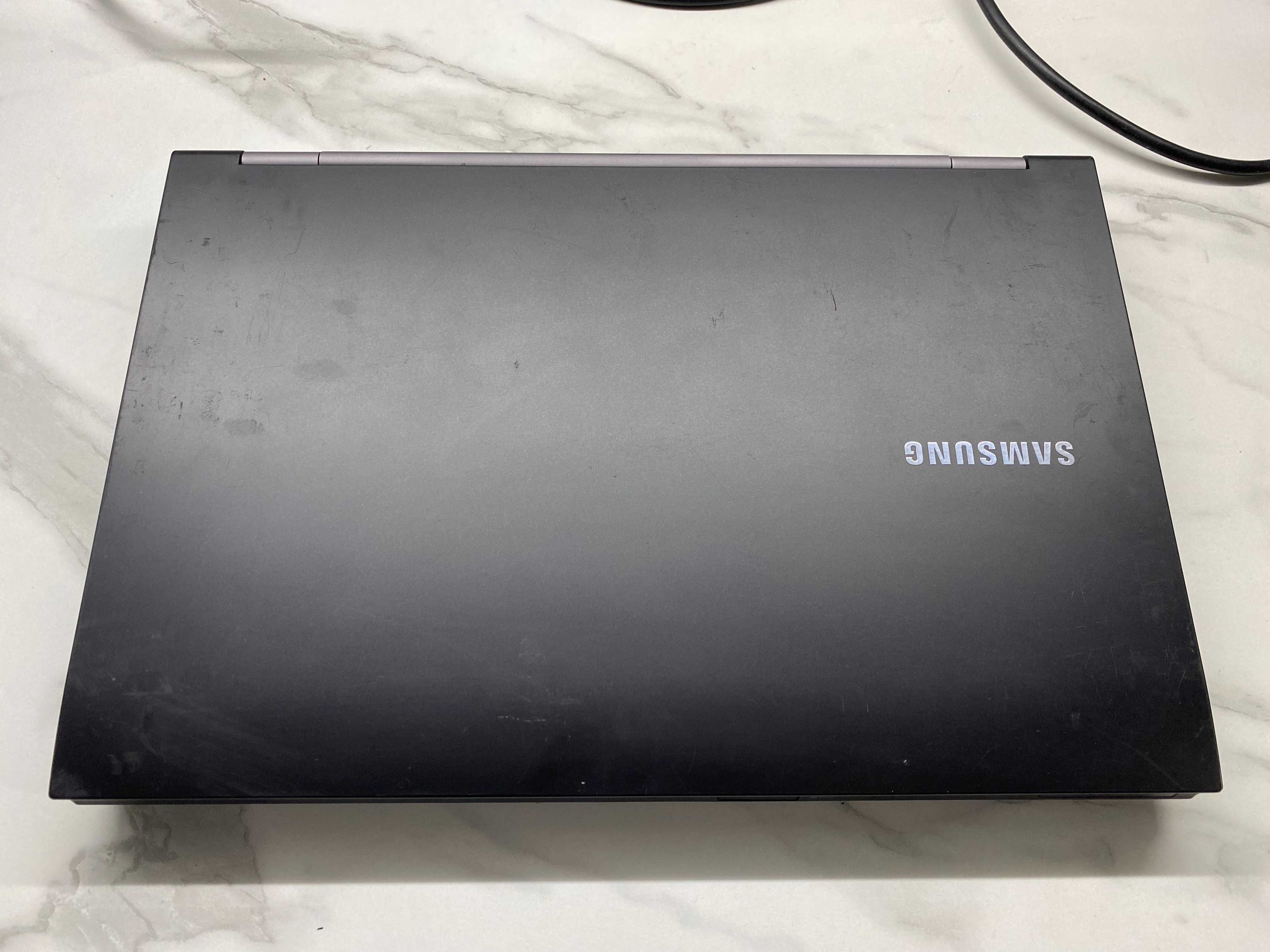 Samsung NP200 Core i5-2430M/8Гб ОЗУ/500Гб HDD/15.6" HD Нова АКБ