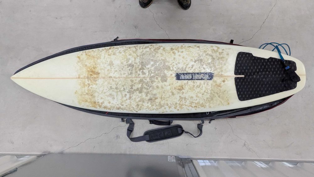 Prancha de surf 6'8 + accessórios / Surfboard 6'8 + accessories