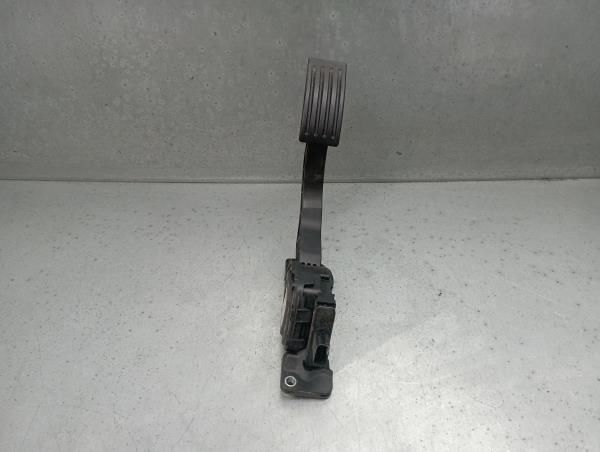 Pedal do acelerador VOLVO V40 Cross Country (526)