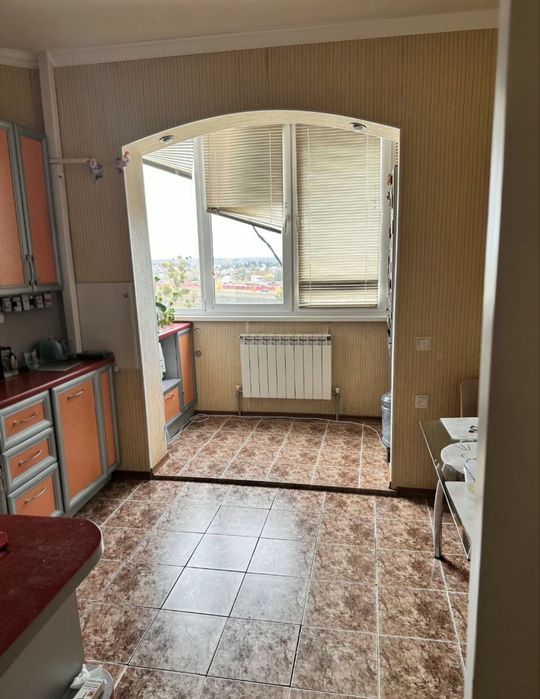 3-кімнатна простора квартира з АО Піщаний масив