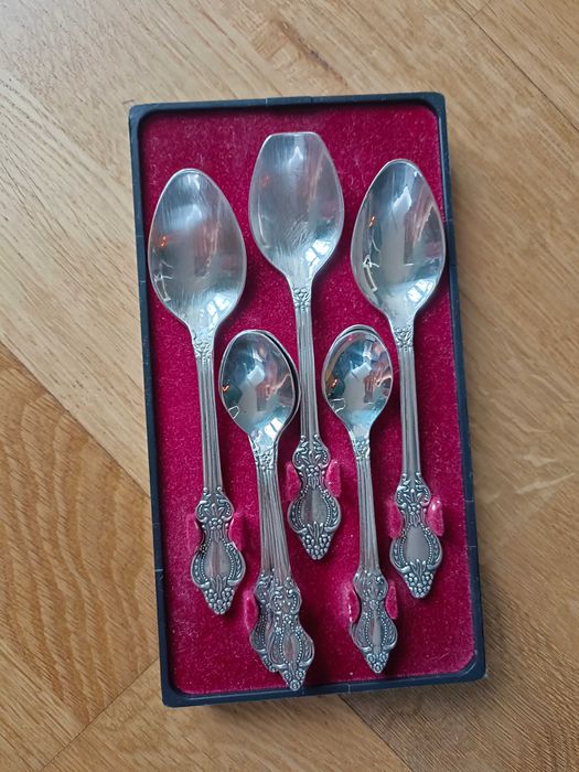 Srebrny komplet łyżeczek kieliszki srebro zestaw srebrny