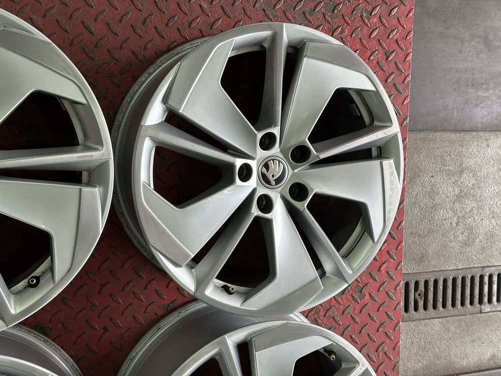 Felgi 18 Skoda 5x112 Octavia Superb Kodiaq i inne