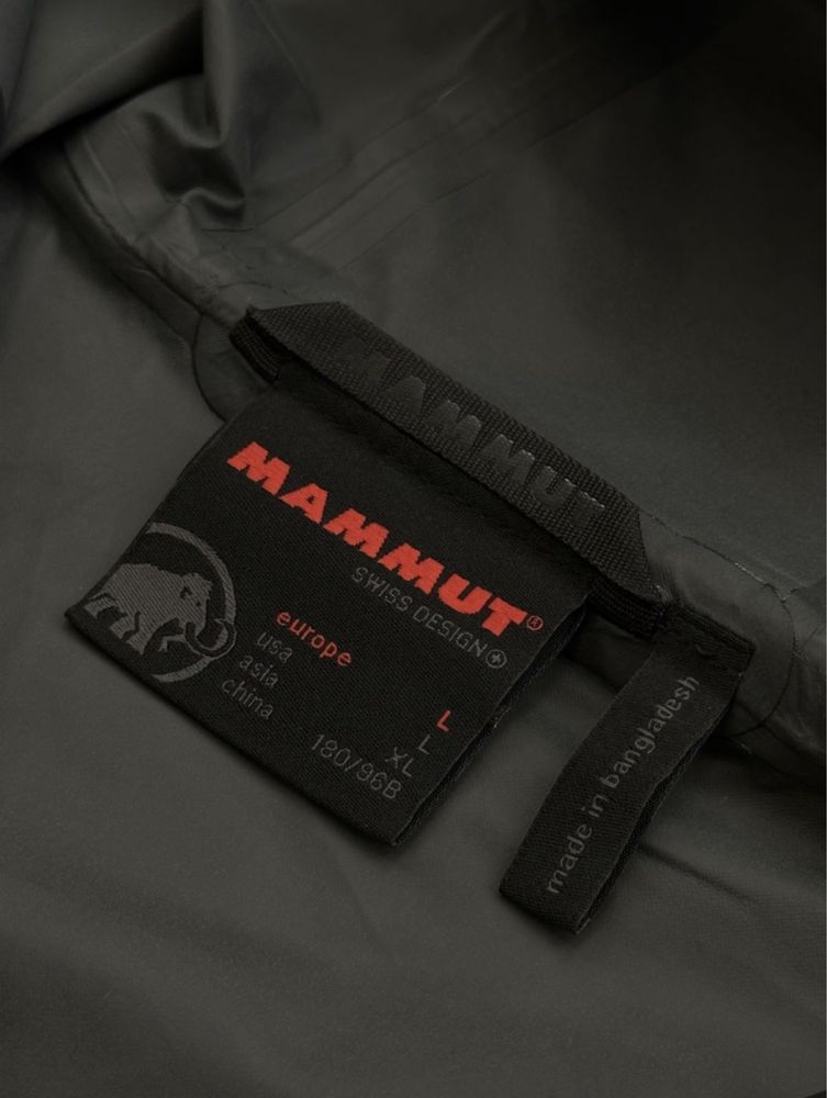 Курточки Mammut на Gore-Tex (М та L розміра)