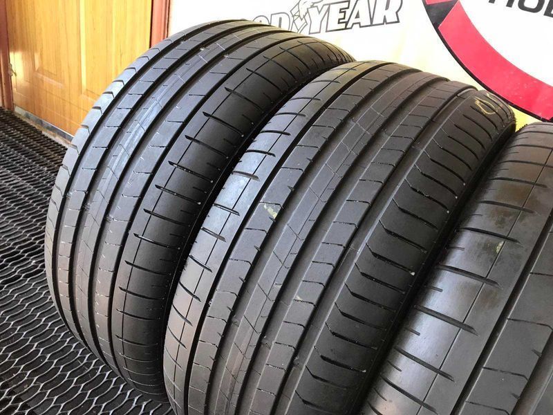 285/40/22 325/35/22  R22 Pirelli Pzero PZ4 MO-S GLE-Class Coupe лето