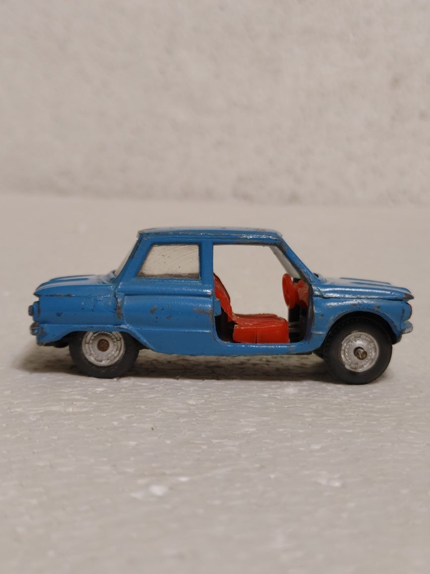 Модель ЗАЗ 1:43 Запорожец 1:43 сделано в СССР