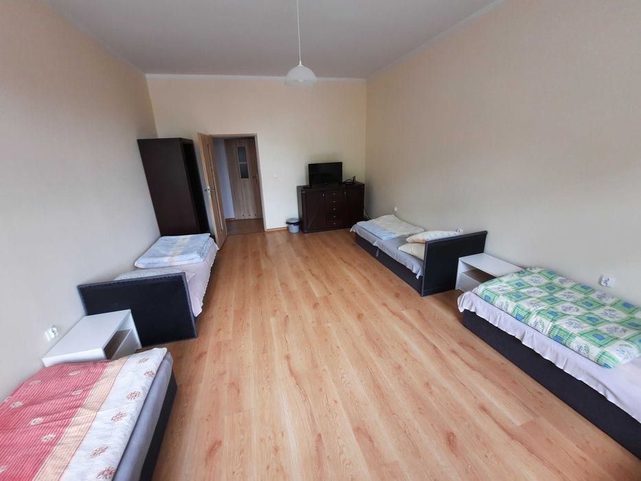 łóżko pojedyncze tapczan jednoosobowy