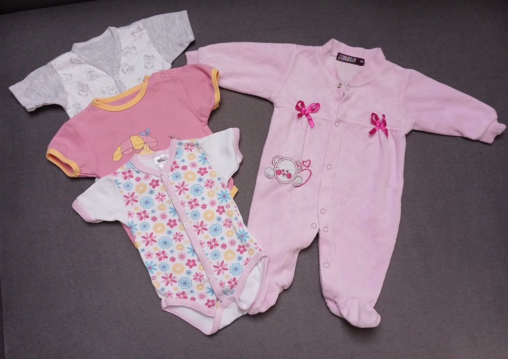 Zestaw ubranek dla dziewczynki 62