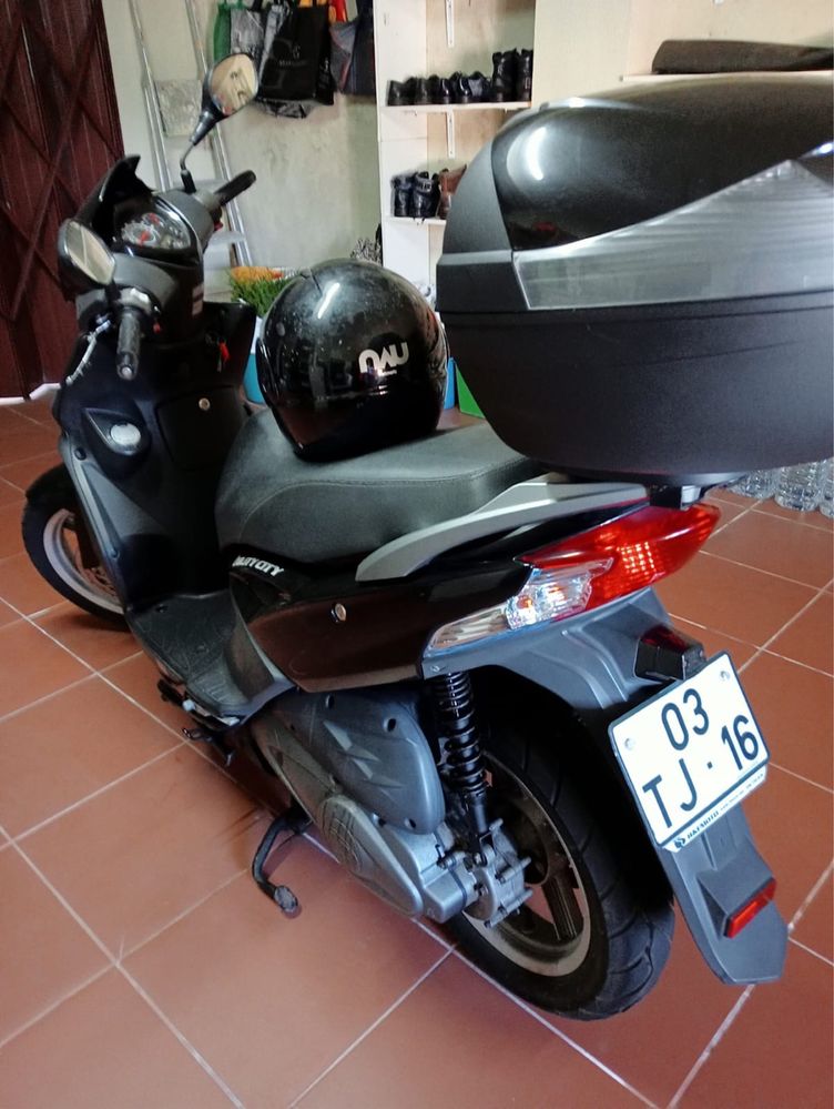 Vende se Scouter