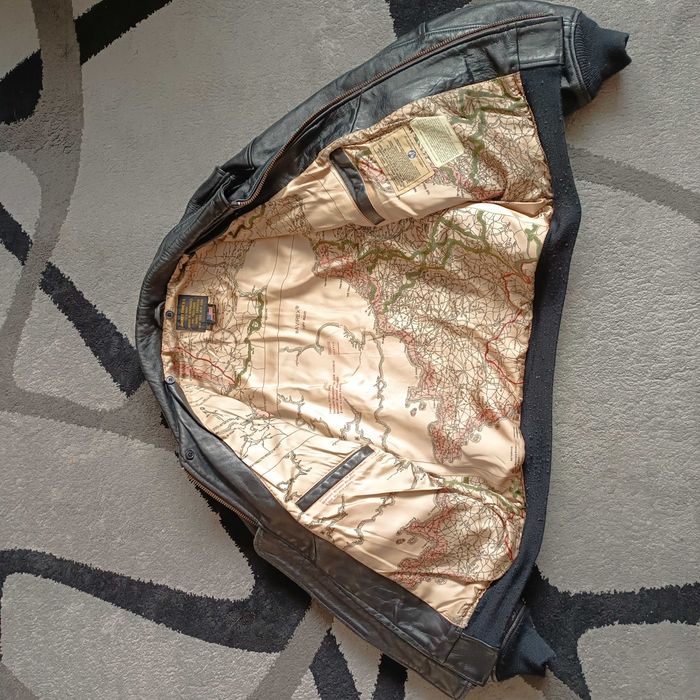 Kurtka  lotnicza amerykańska   Avirex  , Top Gun