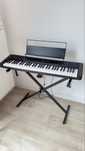 Casio CT-S400 Casiotone keyboard, Syntezator + statyw