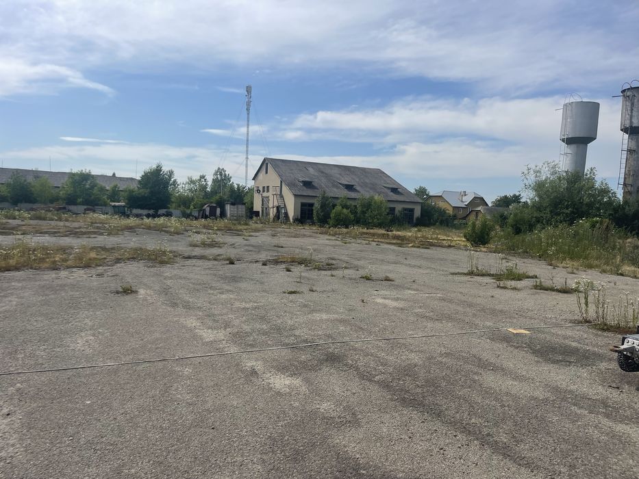 Продам приміщення вільного призначення