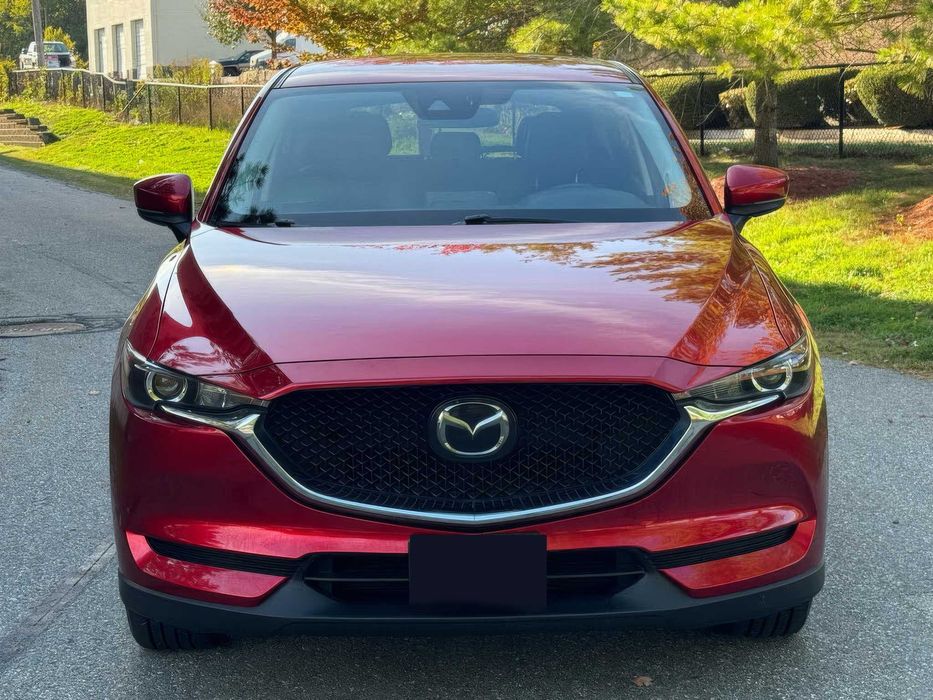 Mazda CX-5 Touring      2018