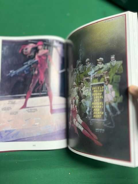 Reservado Elektra by Frank Miller e Bill Sienkiewicz Omnibus