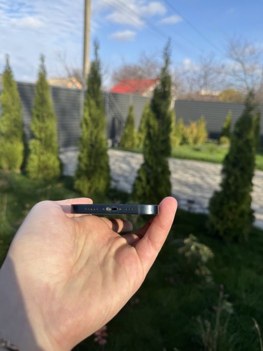Iphone 13 стан майже нового, OLX доставка