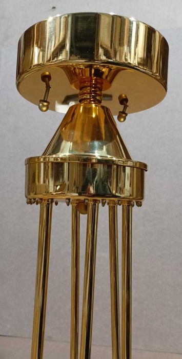 Люстра на 6 рожків