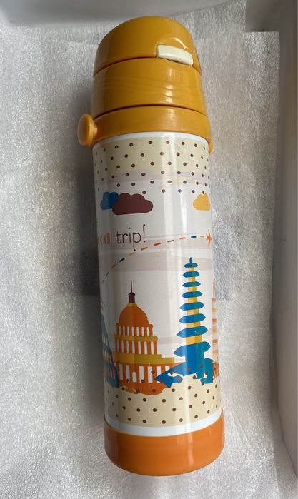 Термос дитячий, фірми Маестро.