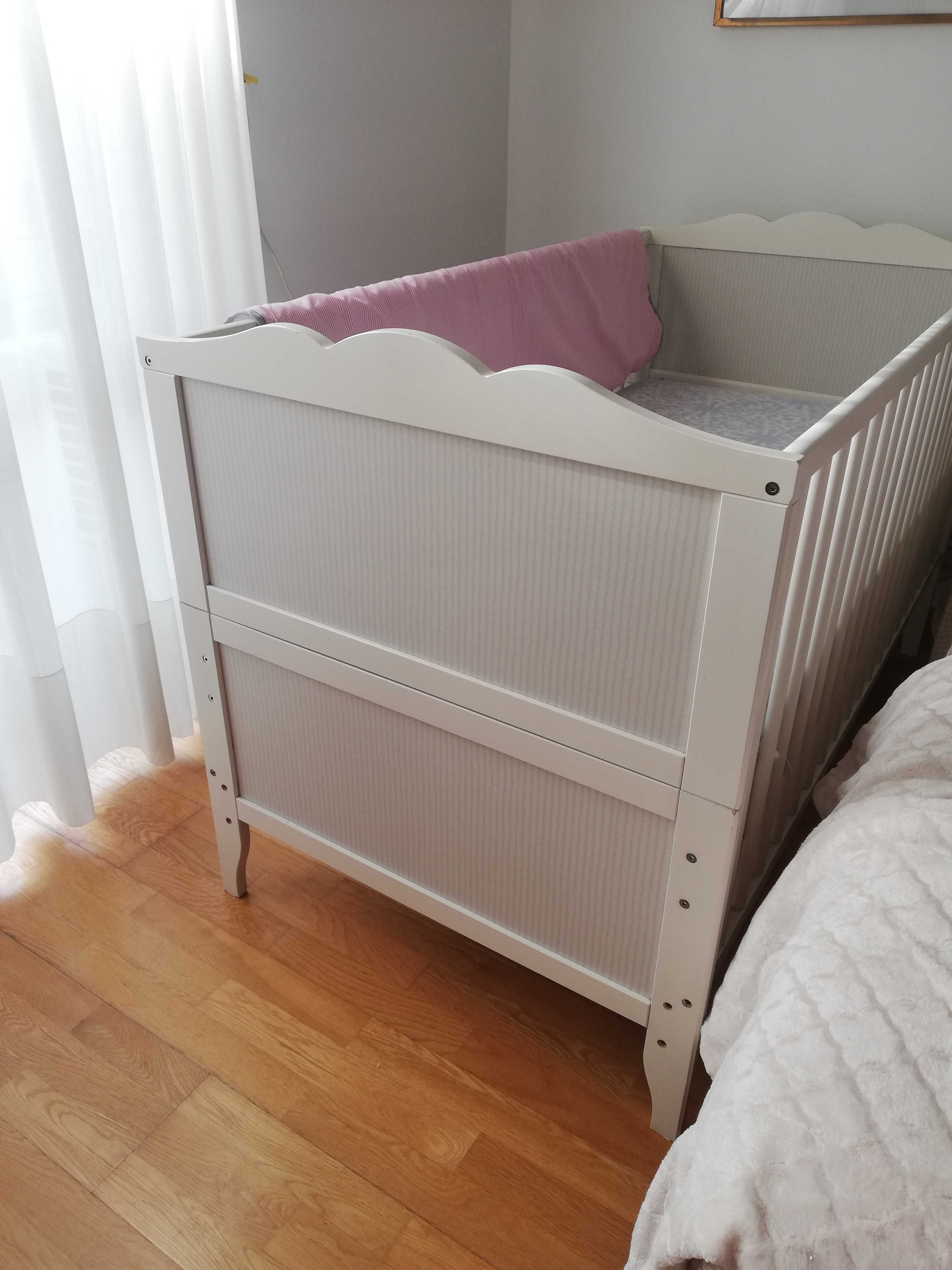 Vendo cama de bebé / criança com colchão incluído
