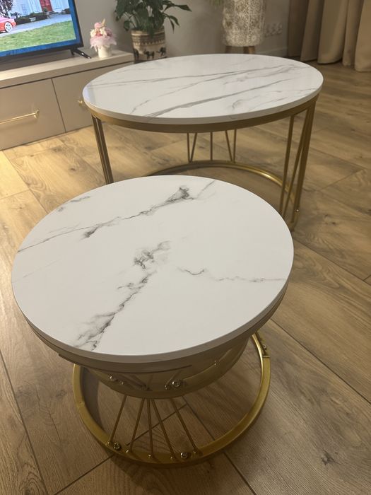 Zestaw 2 okrągłych stolików kawowych