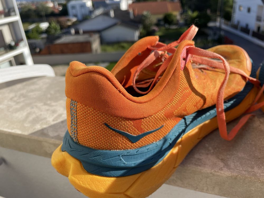 Hoka tecton x bom estado