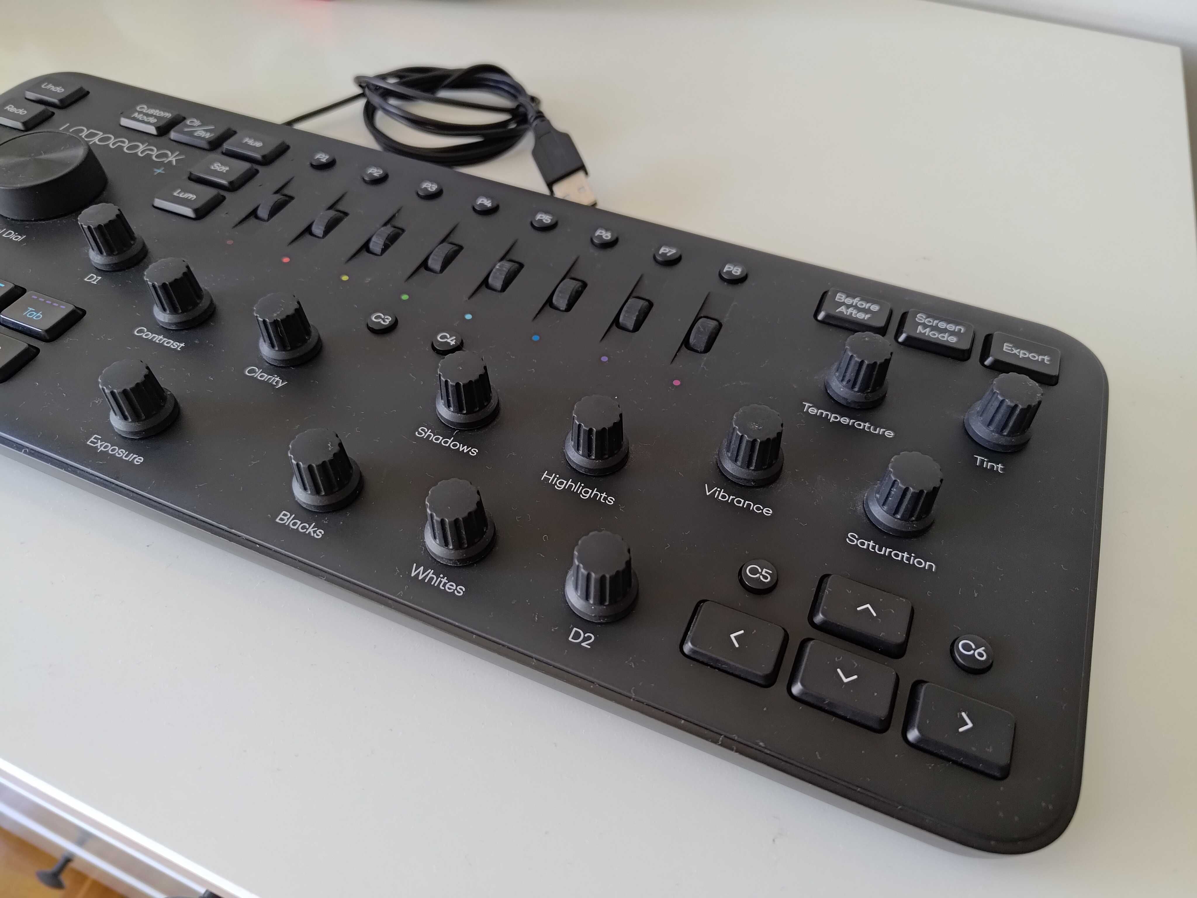 Loupedeck Plus Mesa para edição Foto e Vídeo