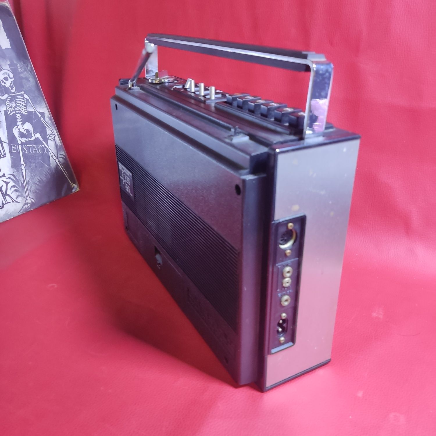 Вінтажна магнітола AIMOR TR-7000SL