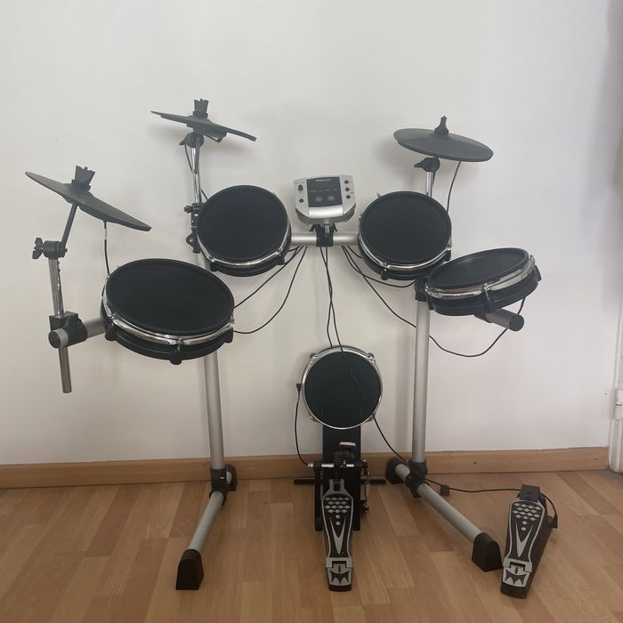 Bateria Eletrónica Millenium MPS-150 com Banco