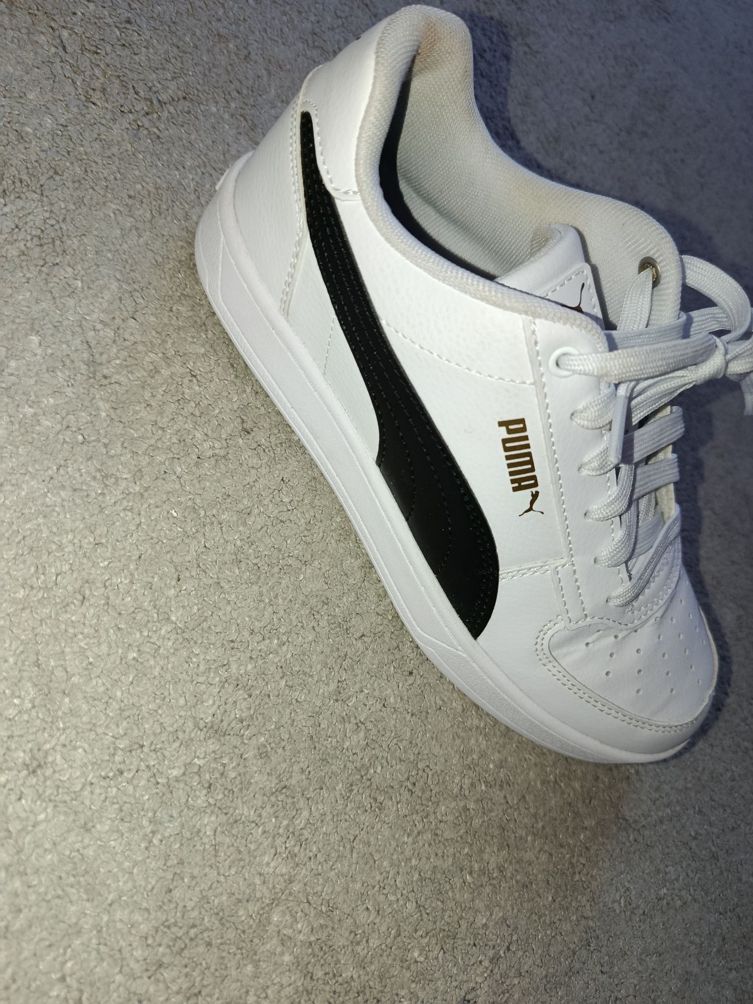 Białe buty, adidasy, Puma