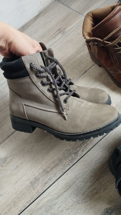 Ботинки 36 38 р безкоштовно