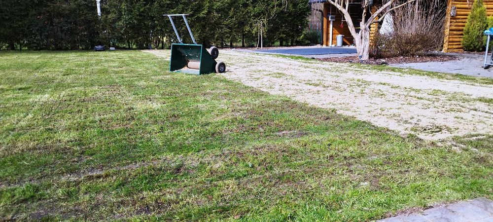Renowacja trawnika, aeracja, wertykulacja, piaskowanie, dosiewka