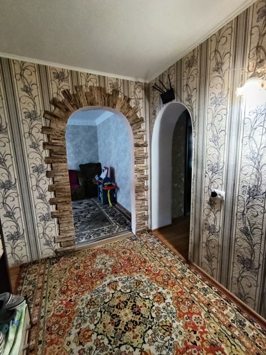 Продається трикімнатна квартира з а/о на м'ясокомбінаті