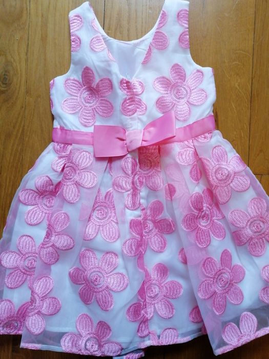 Sukienka dziewczęca r. 116