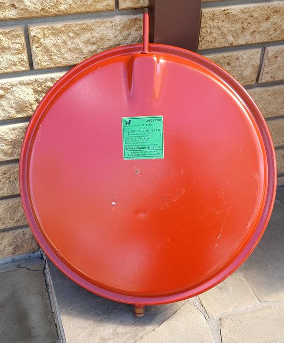 Бачок расширительный