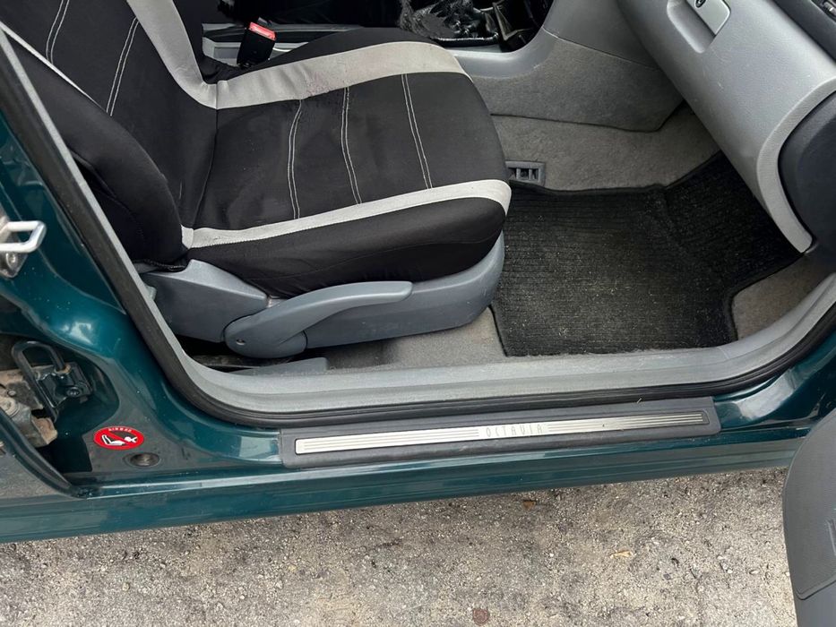 Skoda Octavia tour 2000 року, 1.9 TDI