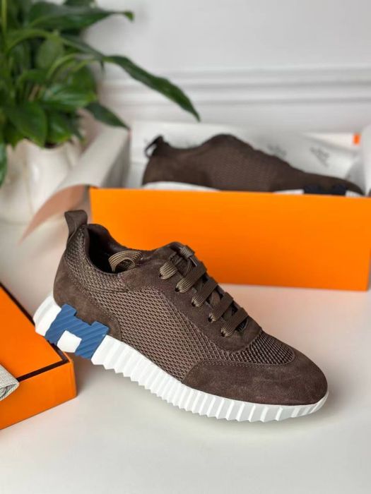 Кросівки chanel dior різні