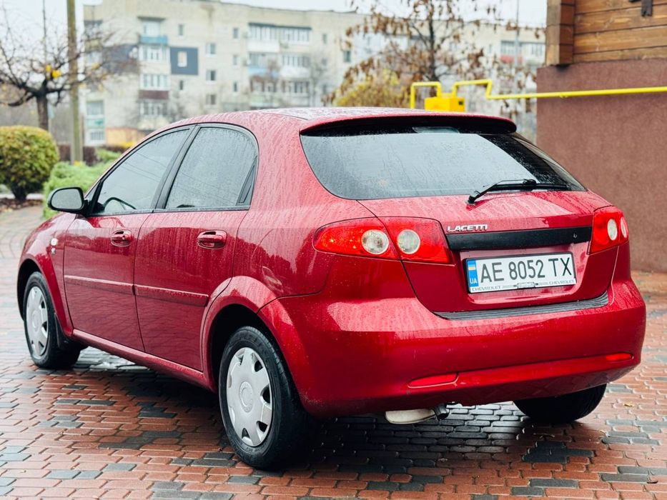 Продам Шевроле лачети в Отличном состоянии !в родной краске !