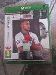 FIFA 21 Xbox one lub Xbox series X