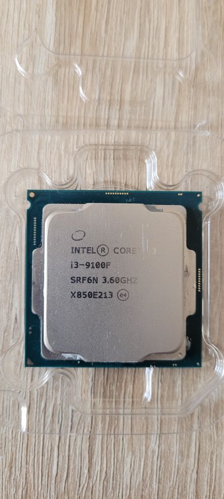 Procesor Intel i3 9100F + chłodzenie
