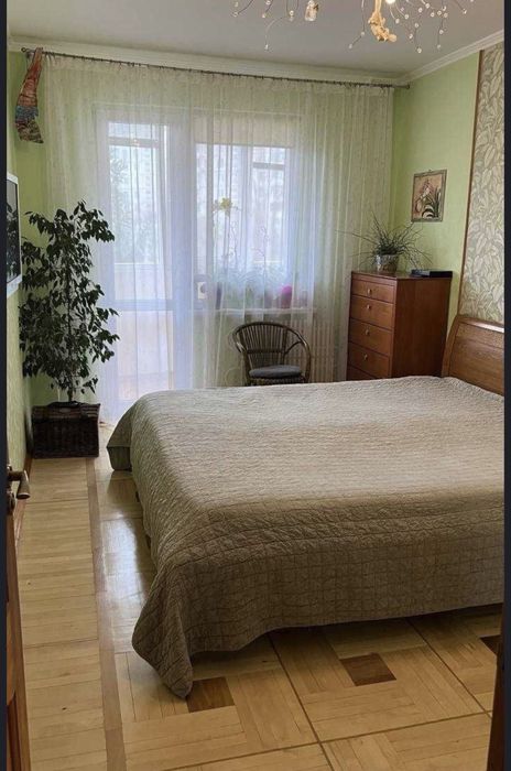 Продам 3х.кв. 5/9 на Алексеевке , ост. Солнечная