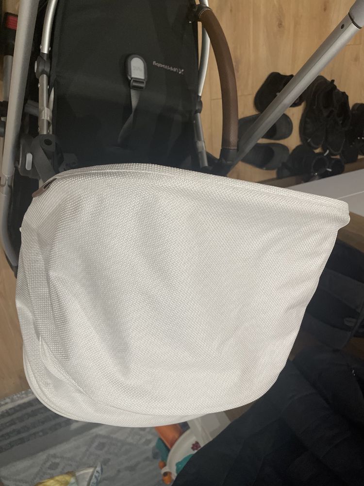 Uppababy Cruz V2 Spacerowy Bryce White Marl