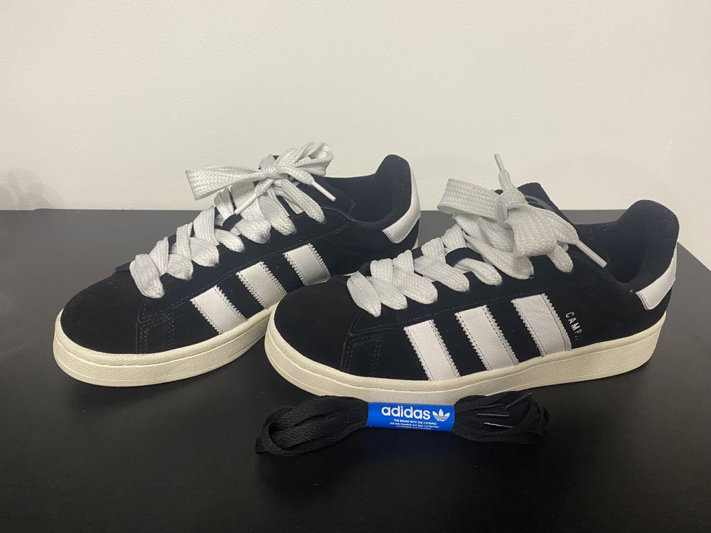 Sapatinhas adidas