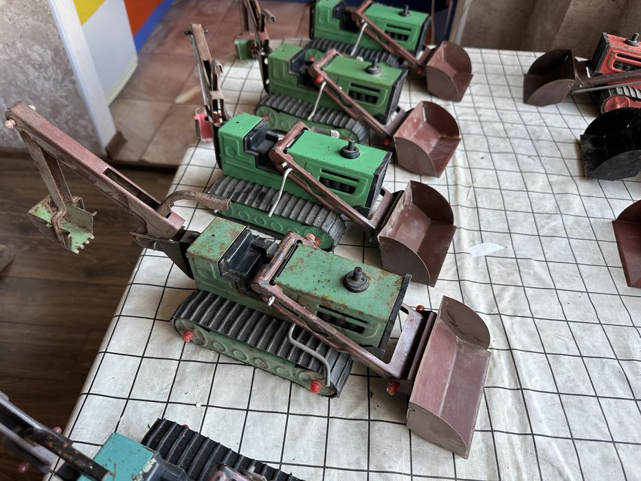 Игрушка ссср Трактор